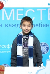 ЮНИСЕФ И ХК ДИНАМО-МИНСК #ДЛЯКАЖДОГОРЕБЕНКА 24.12.2018 - фото 1