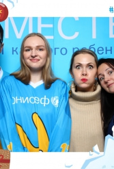 ЮНИСЕФ И ХК ДИНАМО-МИНСК #ДЛЯКАЖДОГОРЕБЕНКА 24.12.2018 - фото 4