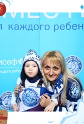 ЮНИСЕФ И ХК ДИНАМО-МИНСК #ДЛЯКАЖДОГОРЕБЕНКА 24.12.2018 - фото 16